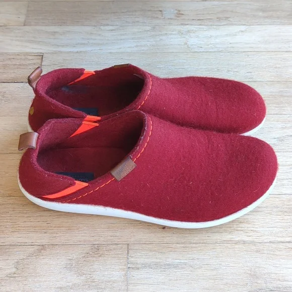 Samuel Hubbard Red Wool 🦙 Clog / Shoes Women's Size 9 Made In Portugal - Picture 8 of 9